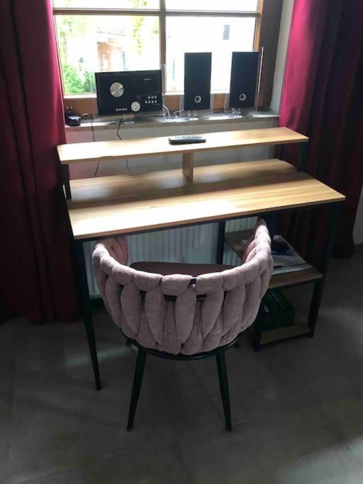 Willkommen Im Casa Felice, Der Wohlfuehl Oase Mit Balkon, 4 Betten Und Homeoffice Platz Aidlingen Extérieur photo